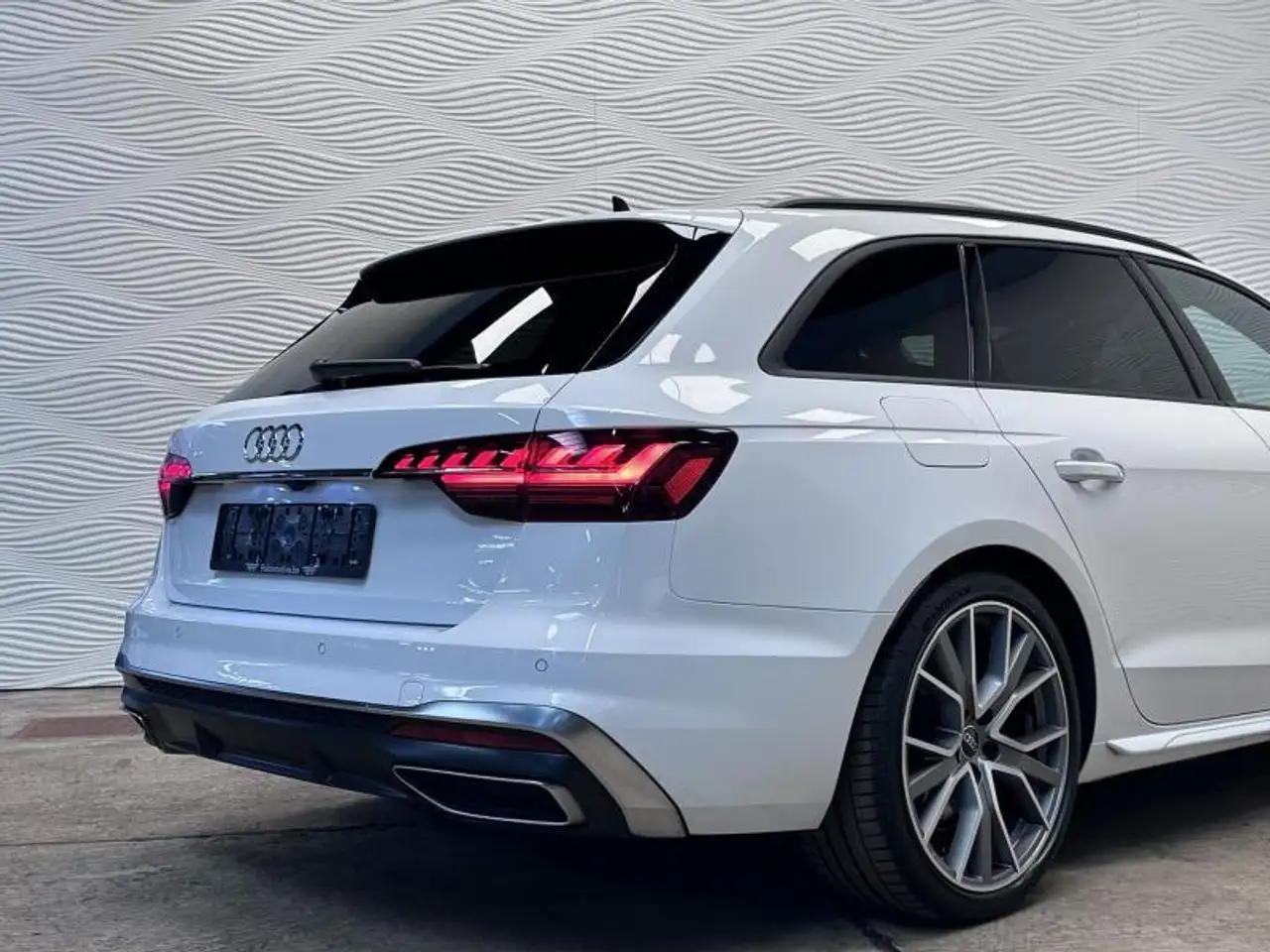 Audi A4 - 12