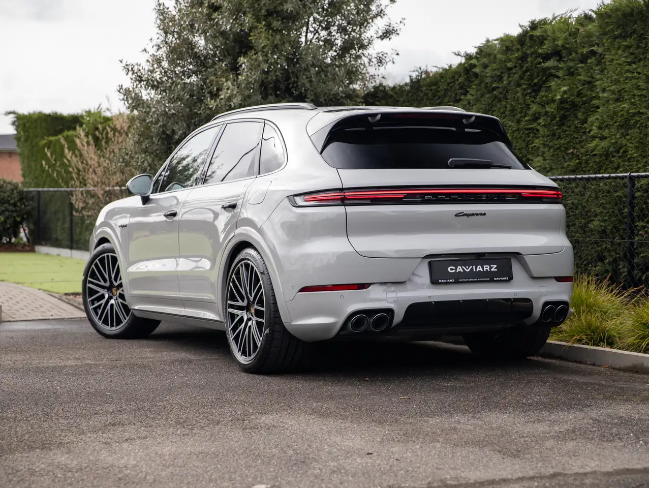 Porsche Cayenne - 2