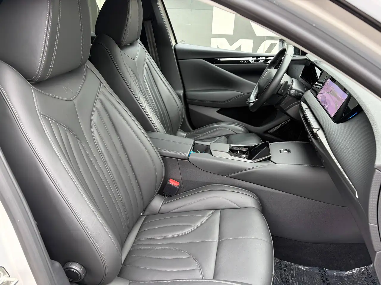 DS Automobiles DS 4 - 8