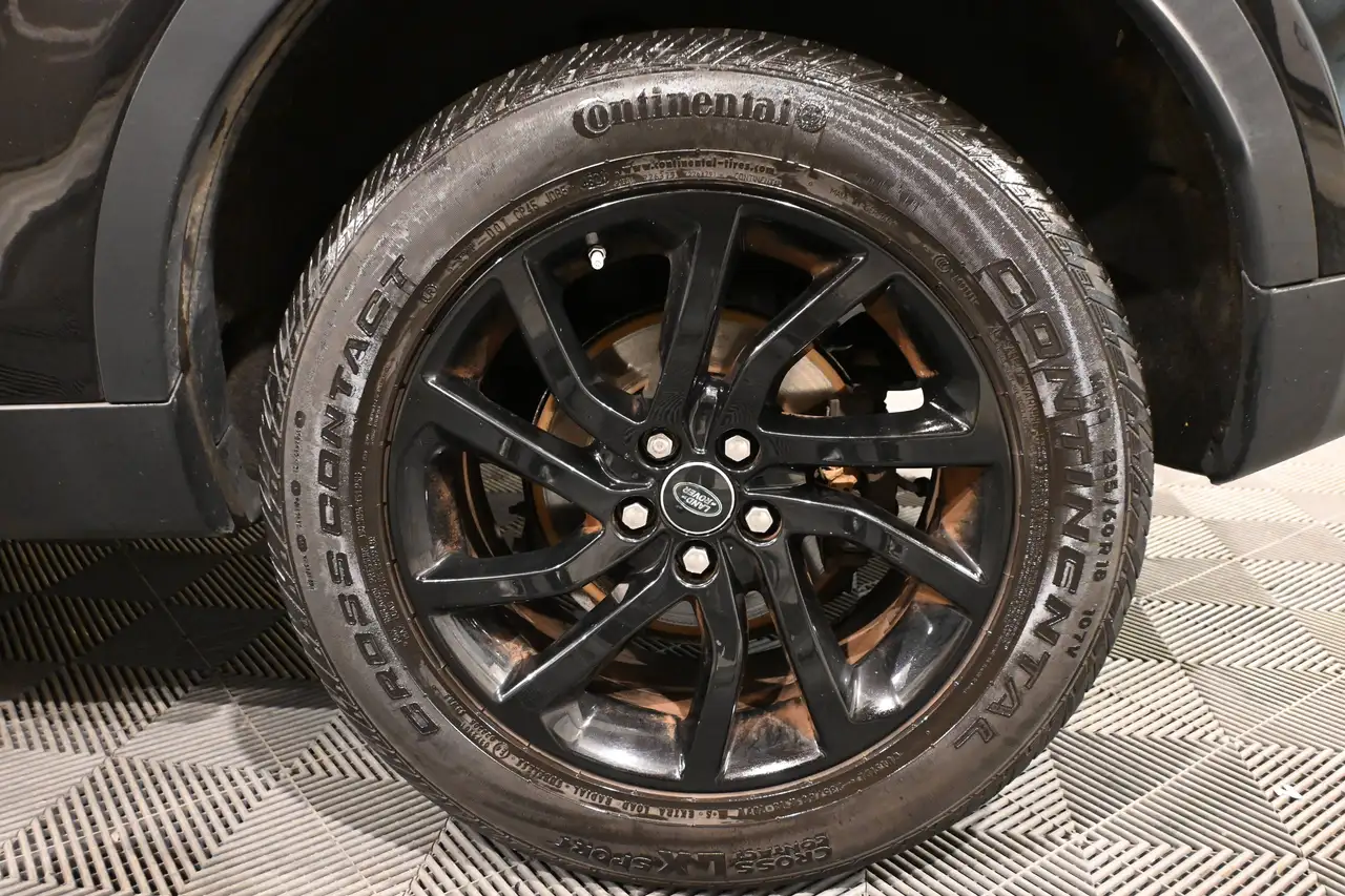 Land Rover Discovery Sport - 10