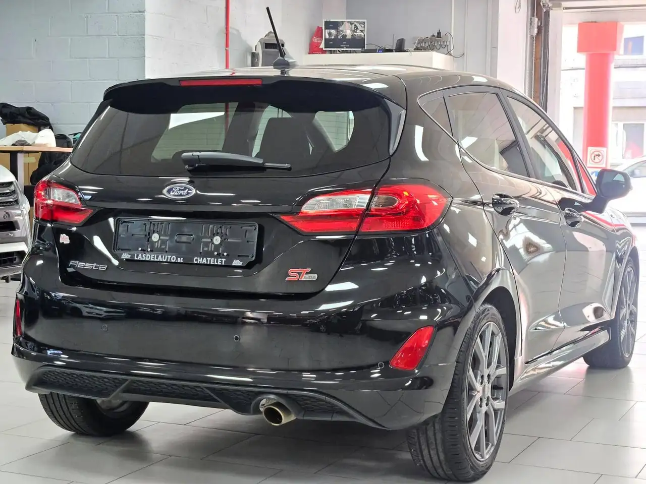 Ford Fiesta - 2