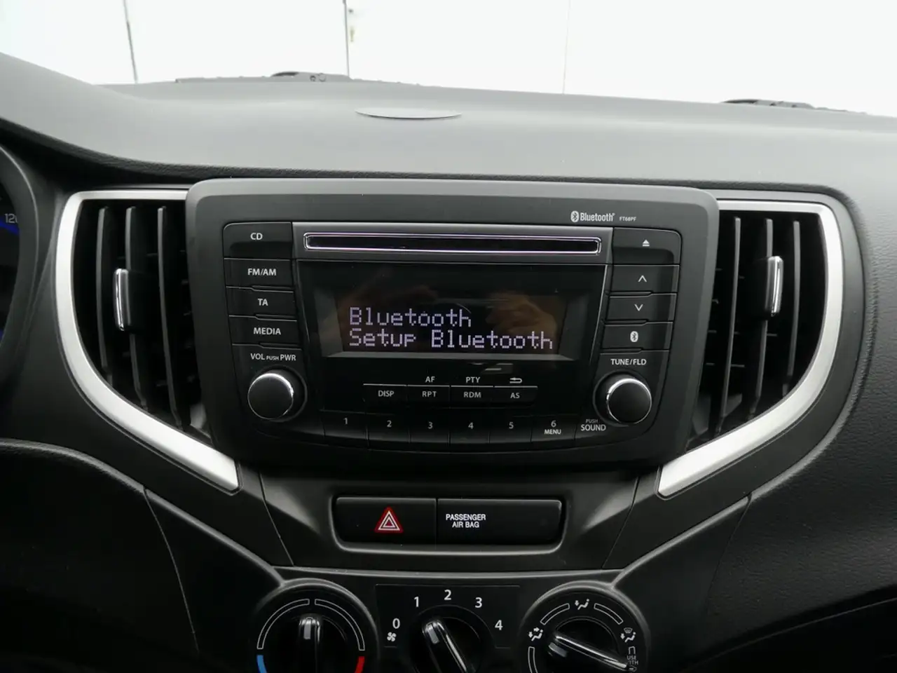 Suzuki Baleno - 9