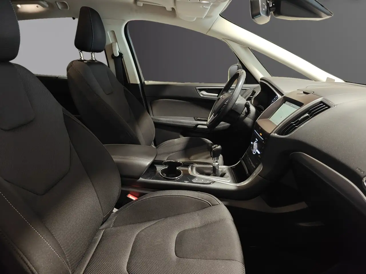 Ford S-Max - 8