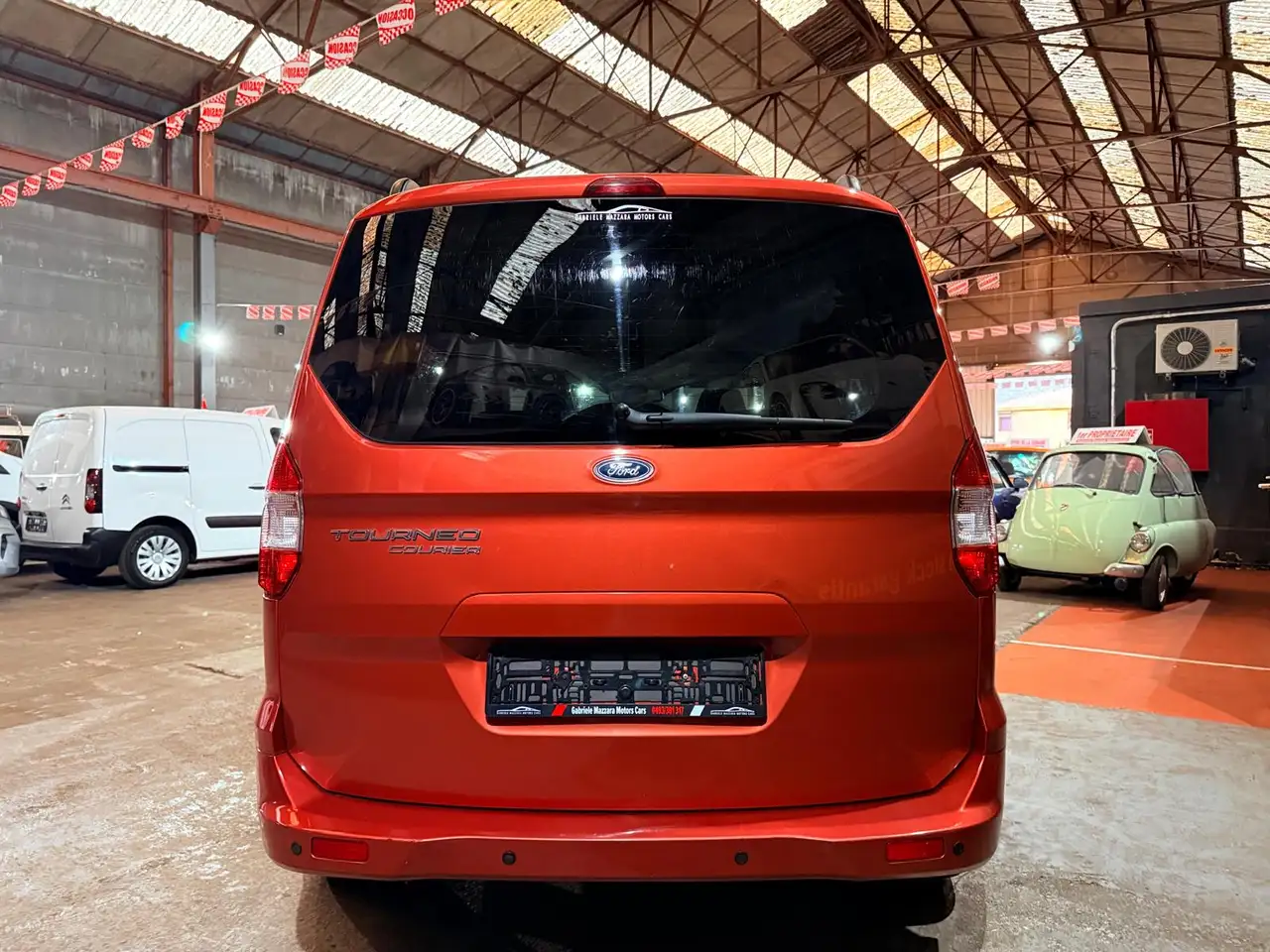 Ford Tourneo Courier - 6