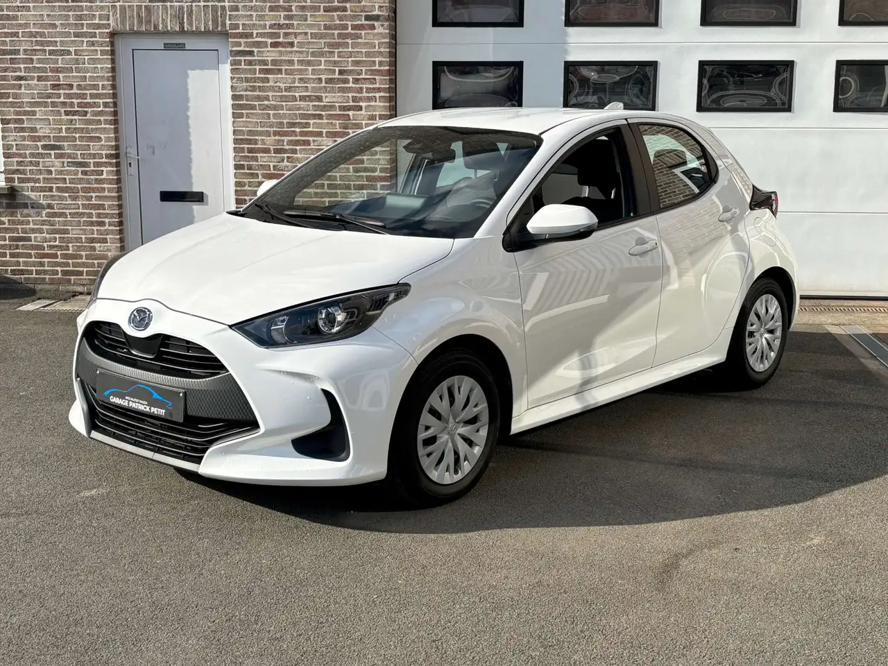 Mazda 2 - 3