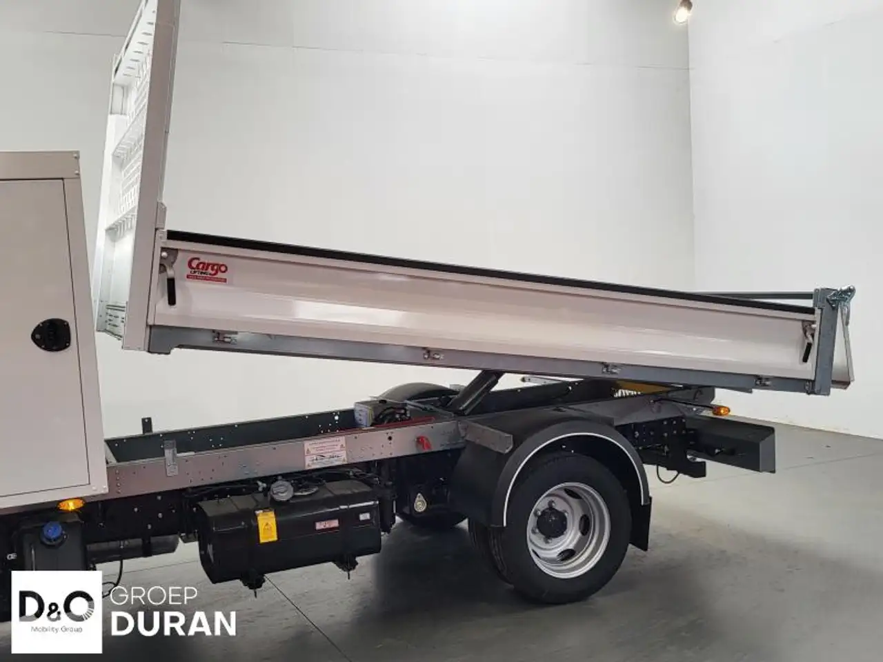 Mitsubishi Canter - 3