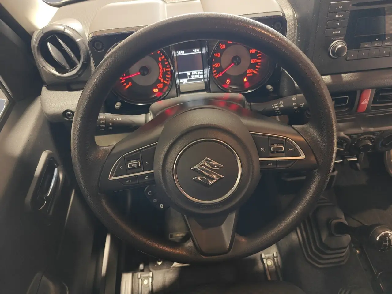 Suzuki Jimny - 8