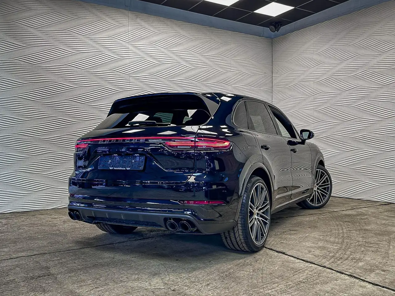 Porsche Cayenne - 11