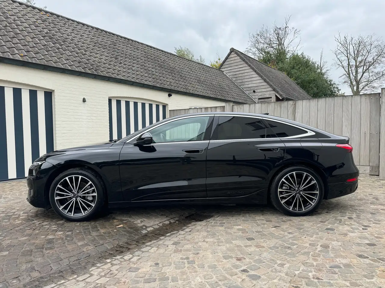 Audi A6 e-tron - 3