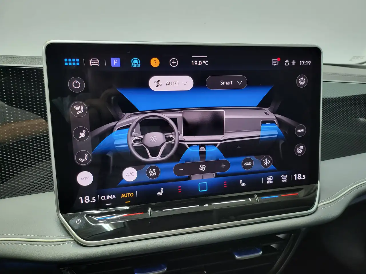 Volkswagen Passat Variant - 24