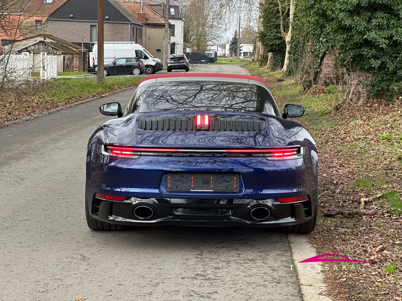Porsche 992 - 8