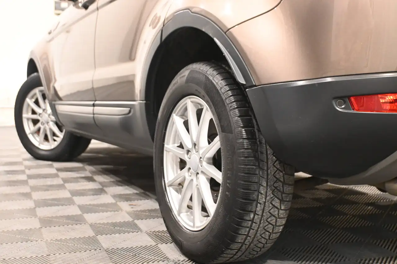 Land Rover Range Rover Evoque - 10