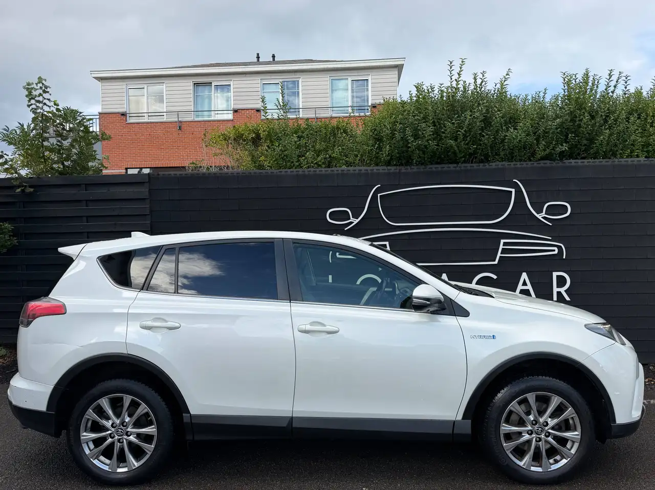 Toyota RAV4 - 9