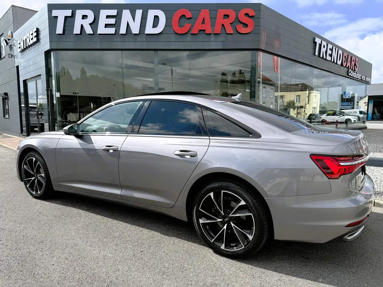 Audi A6 - 4