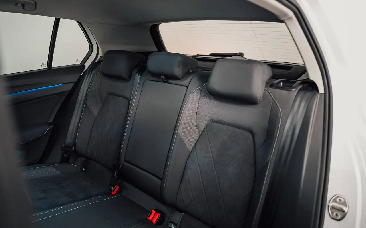 Volkswagen Golf - 7