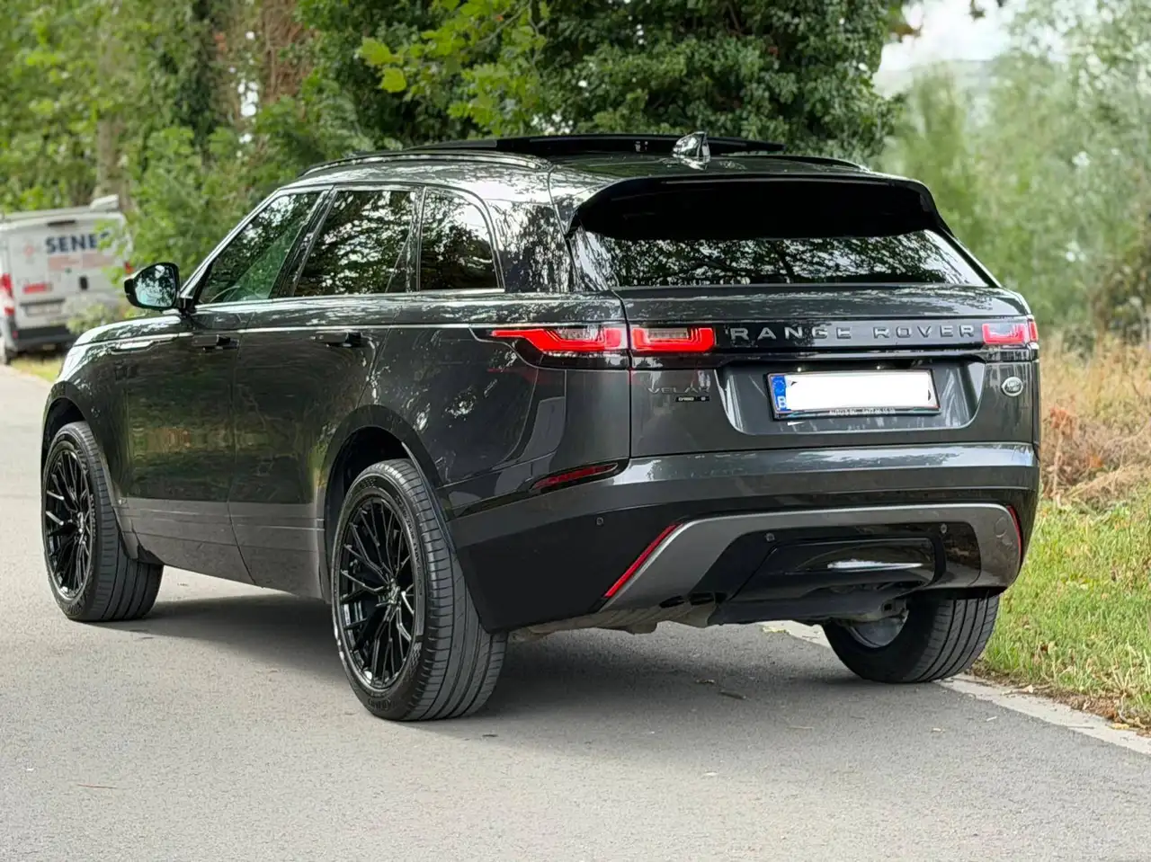 Land Rover Range Rover Velar - 8