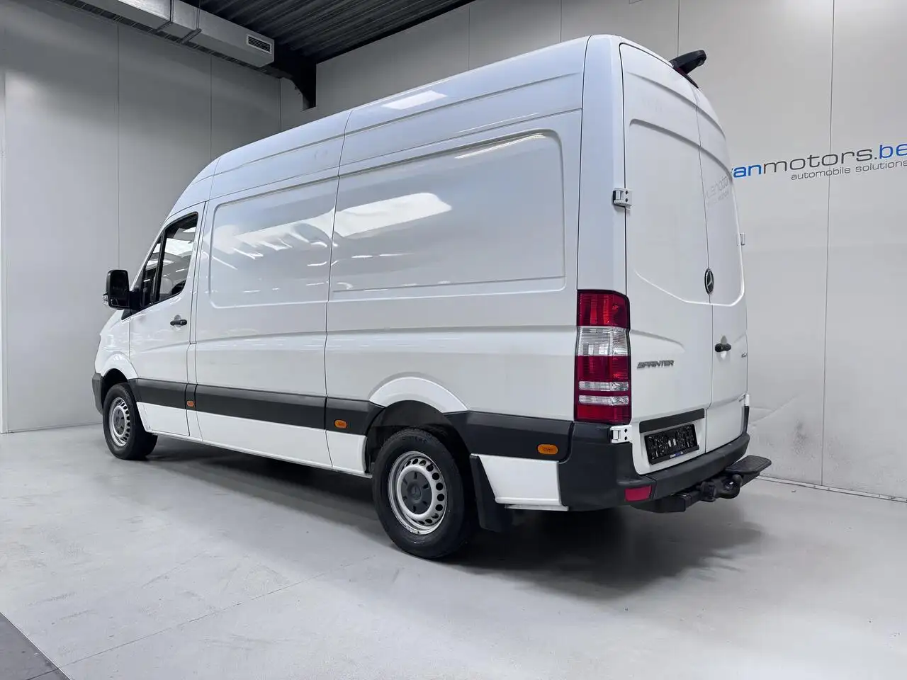 Mercedes-Benz Sprinter - 6