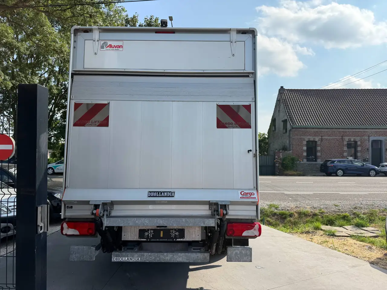 Mercedes-Benz Sprinter - 5