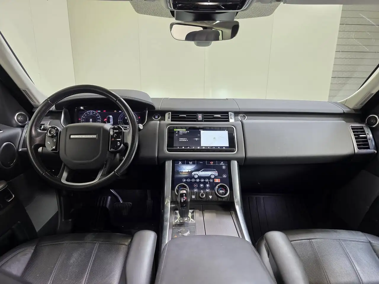 Land Rover Range Rover Sport - 11