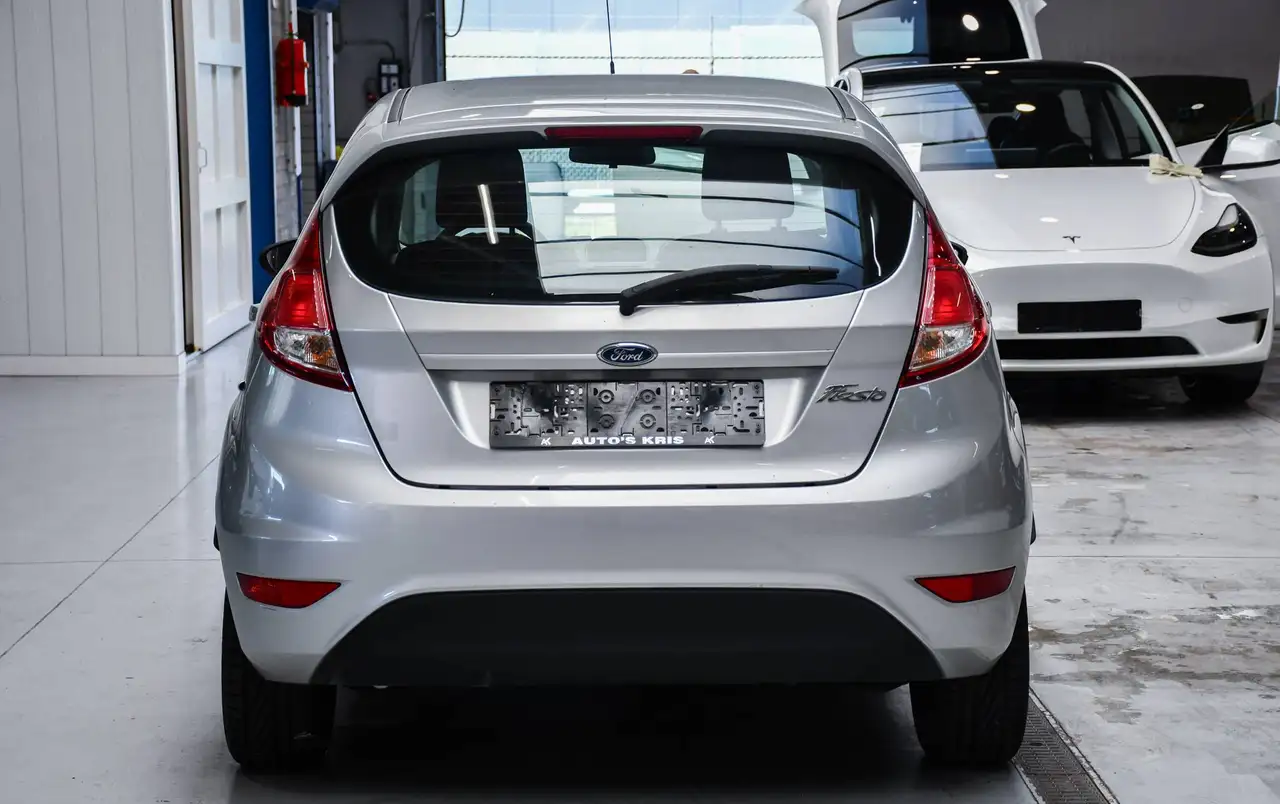 Ford Fiesta - 5