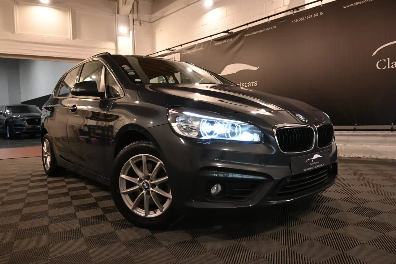 BMW 216 - 2