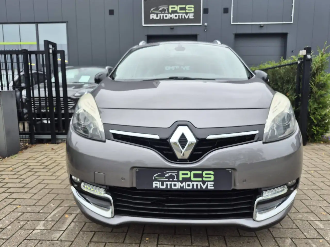 Renault Scenic - 2