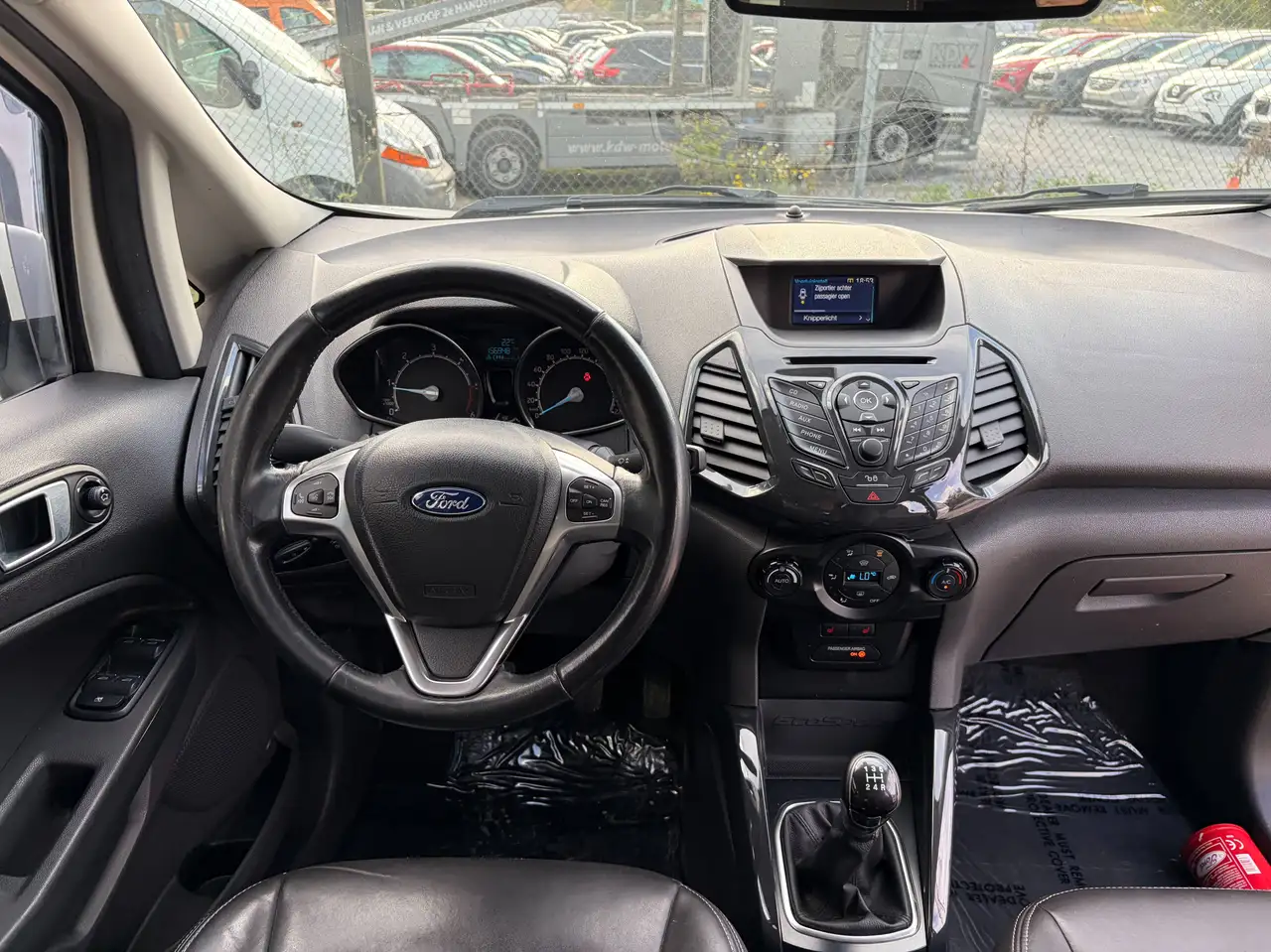 Ford EcoSport - 11