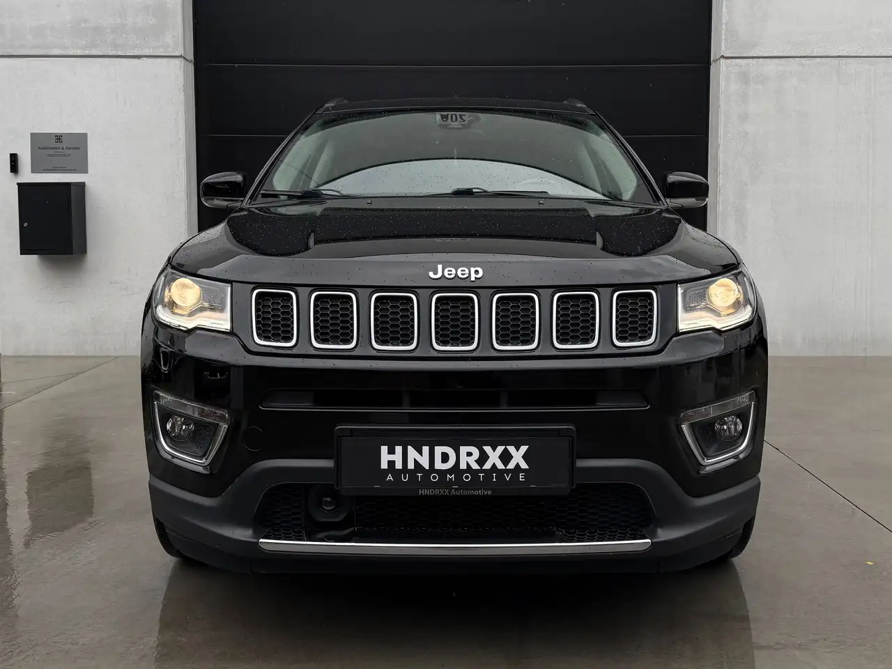 Jeep Compass - 12