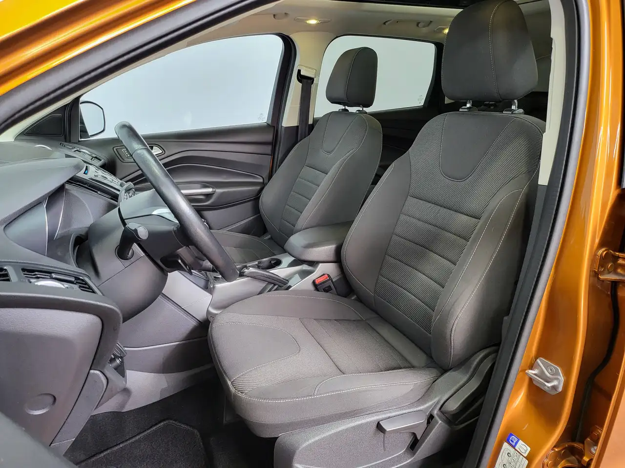 Ford Kuga - 12