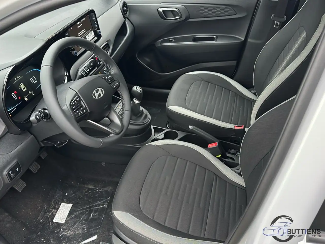Hyundai i10 - 12