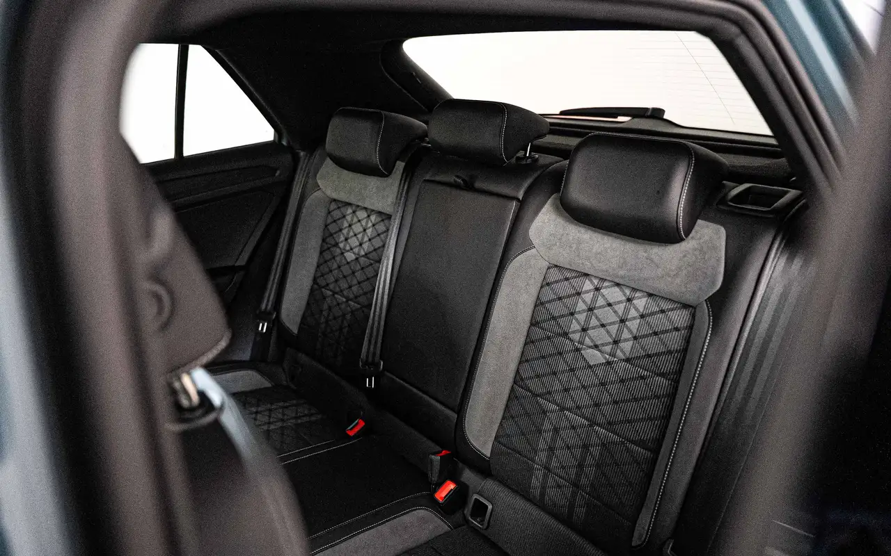 Volkswagen T-Roc - 7