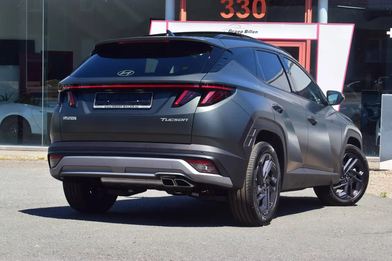 Hyundai TUCSON - 2