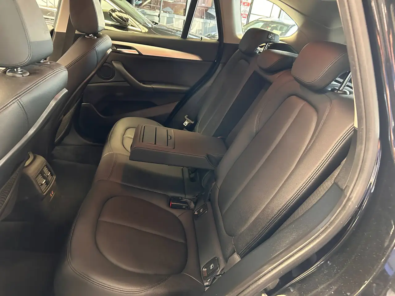 BMW X1 - 8