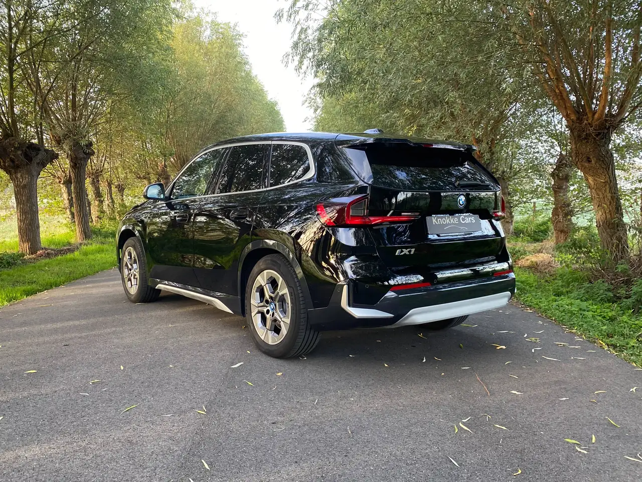 BMW iX1 - 8
