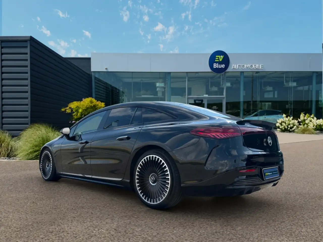 Mercedes-Benz EQS - 4