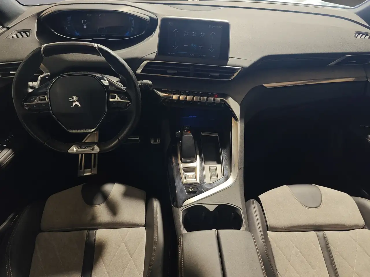 Peugeot 3008 - 8