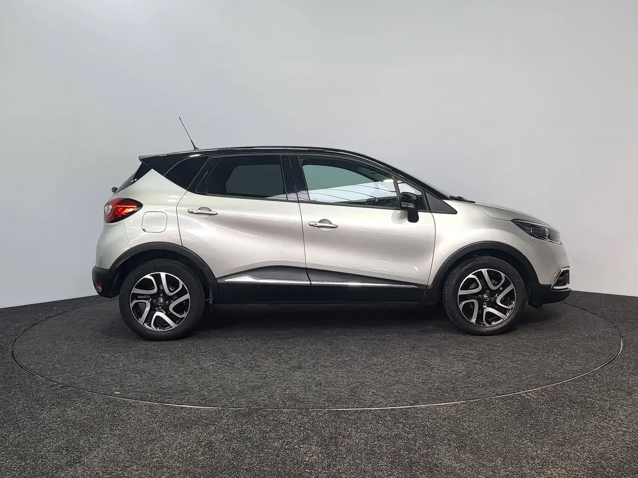Renault Captur - 7