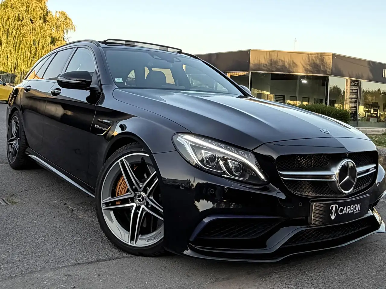 Mercedes-Benz C 63 AMG - 8