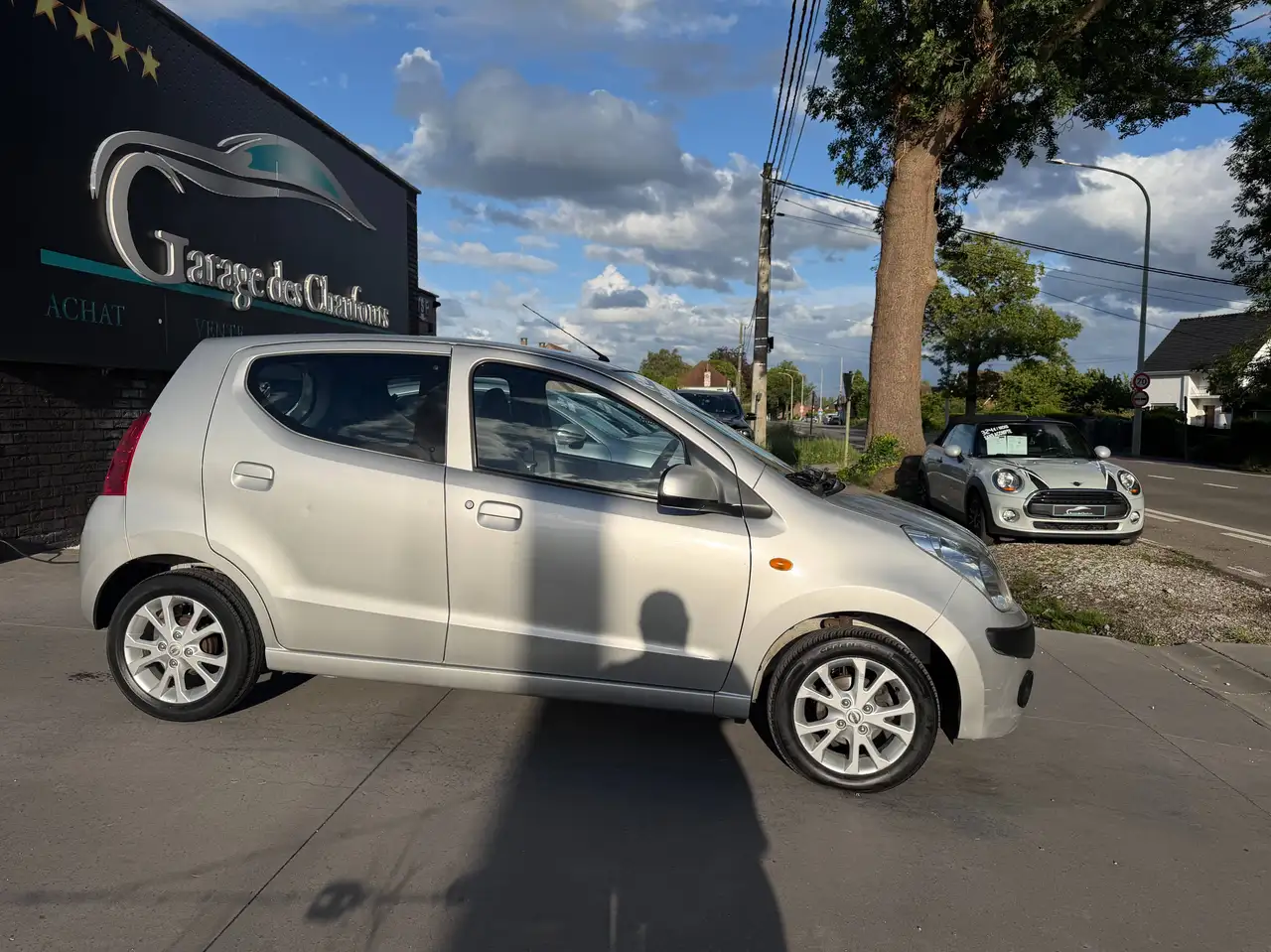 Nissan Pixo - 2