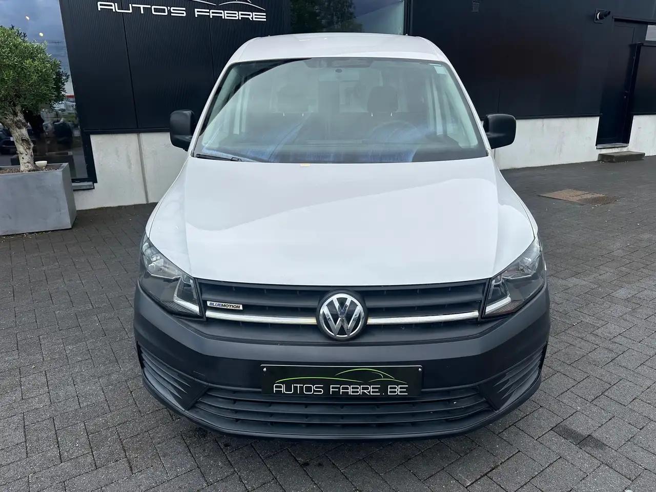 Volkswagen Caddy - 2