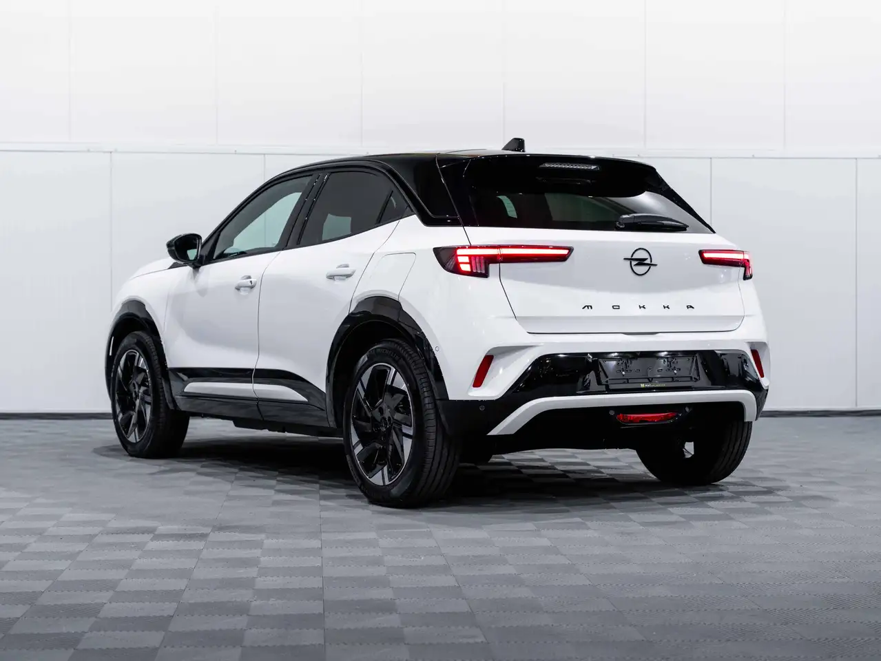 Opel Mokka-E - 2