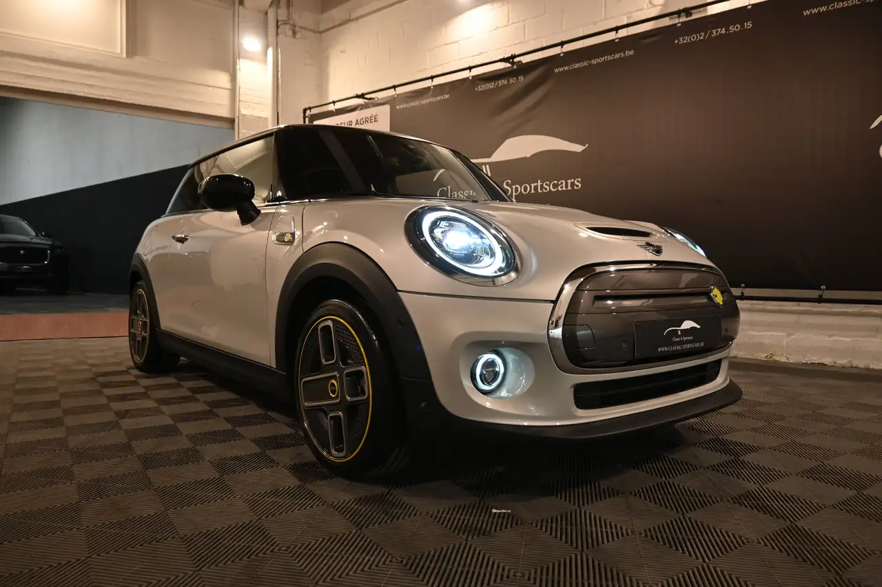 MINI Cooper SE - 2