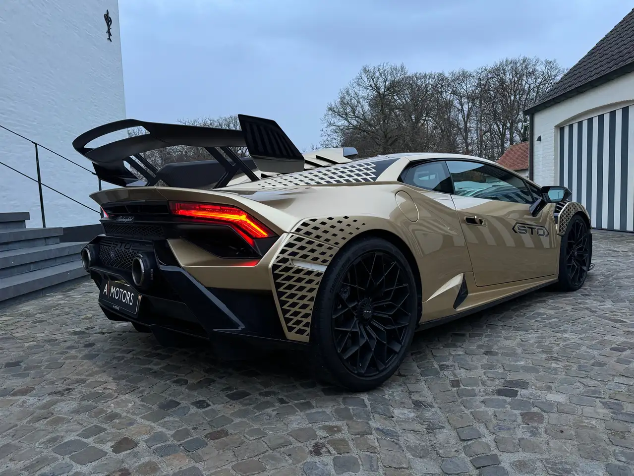 Lamborghini Huracán - 8