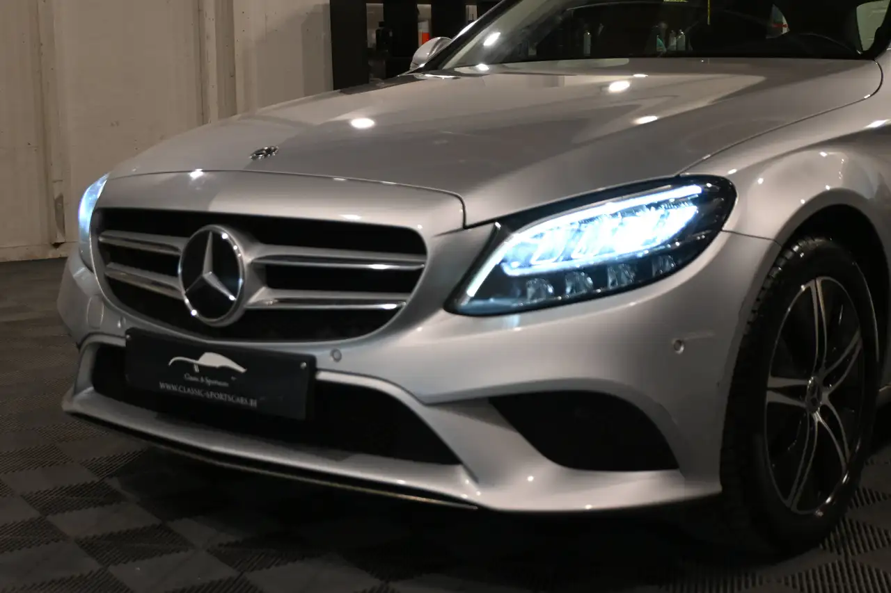 Mercedes-Benz C 180 - 5