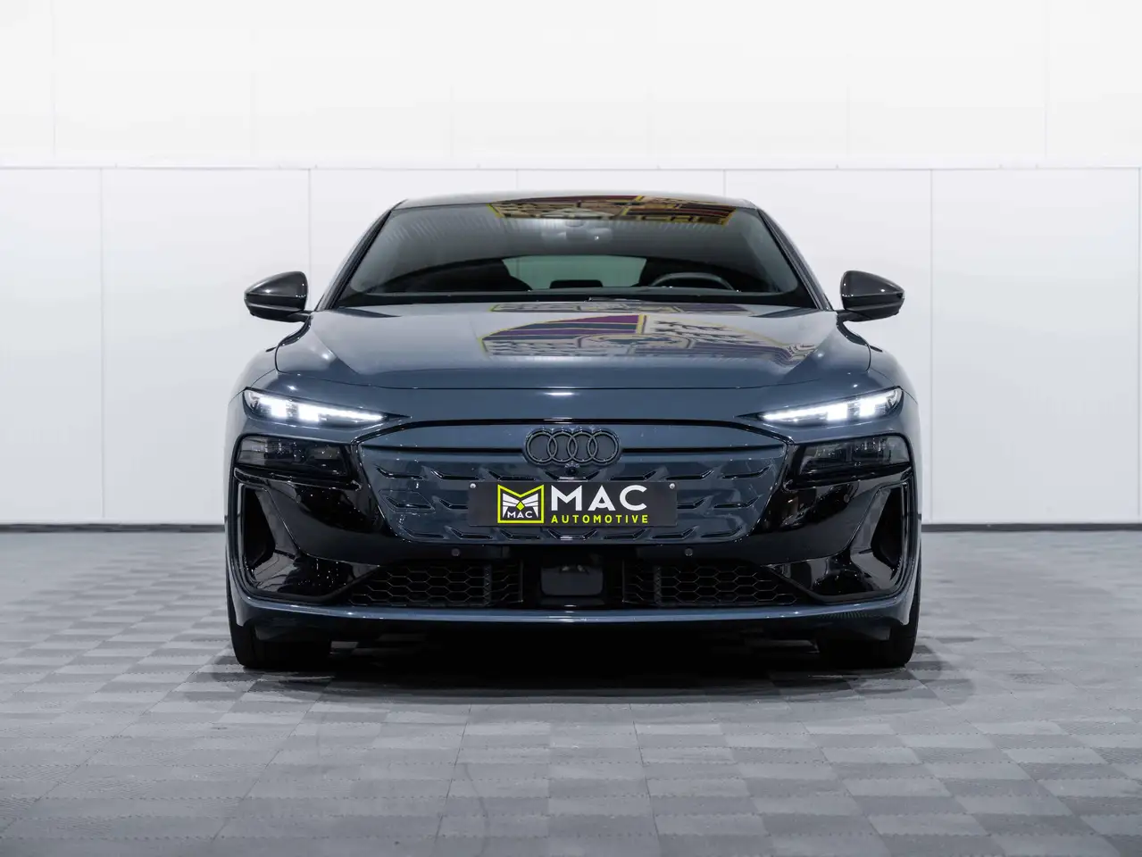 Audi S6 e-tron - 5