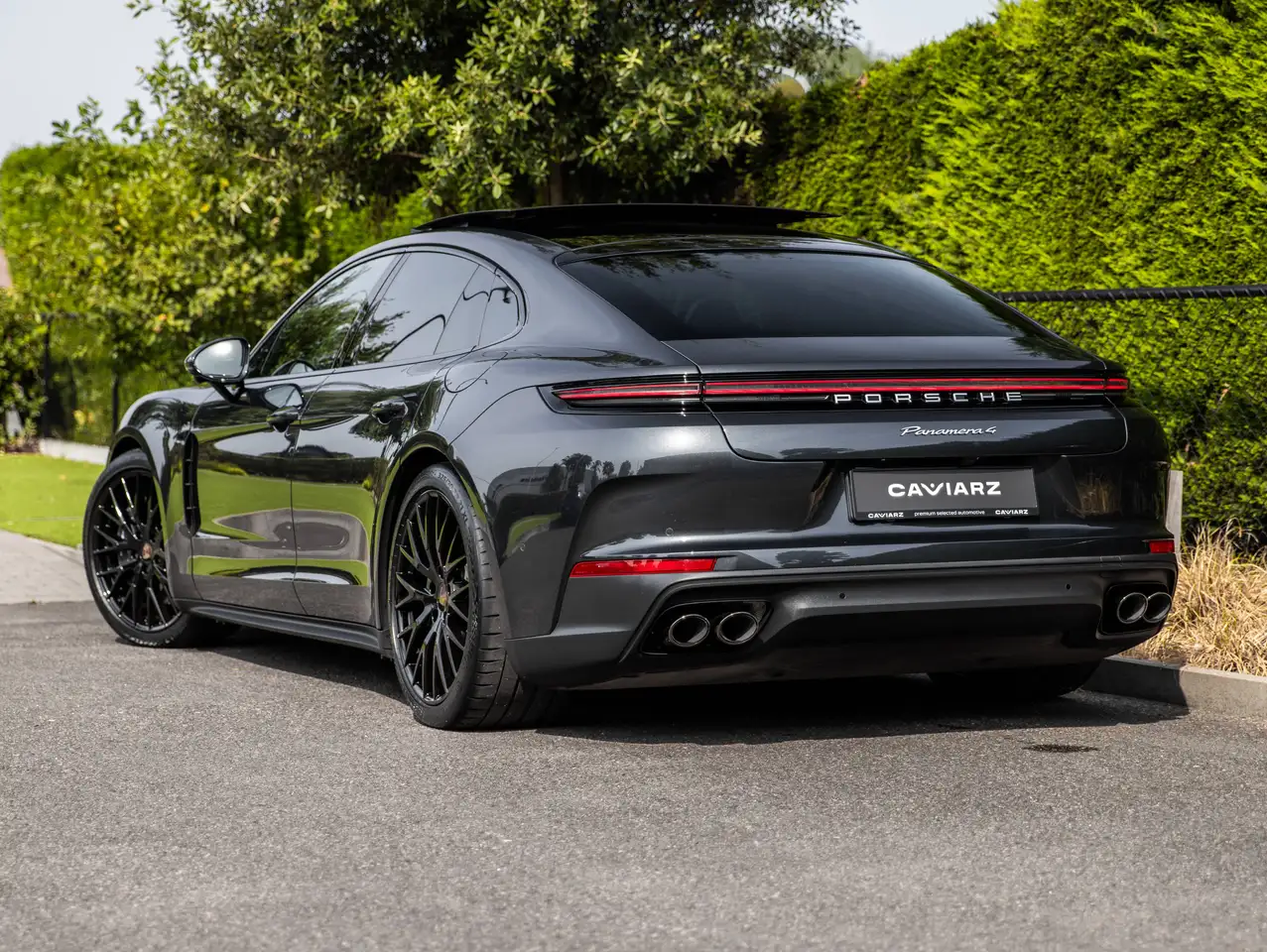 Porsche Panamera - 2