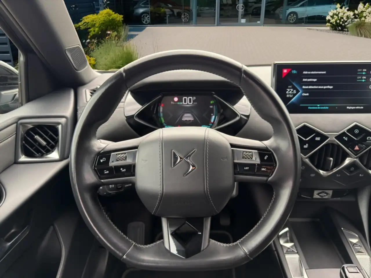 DS Automobiles DS 3 Crossback - 12