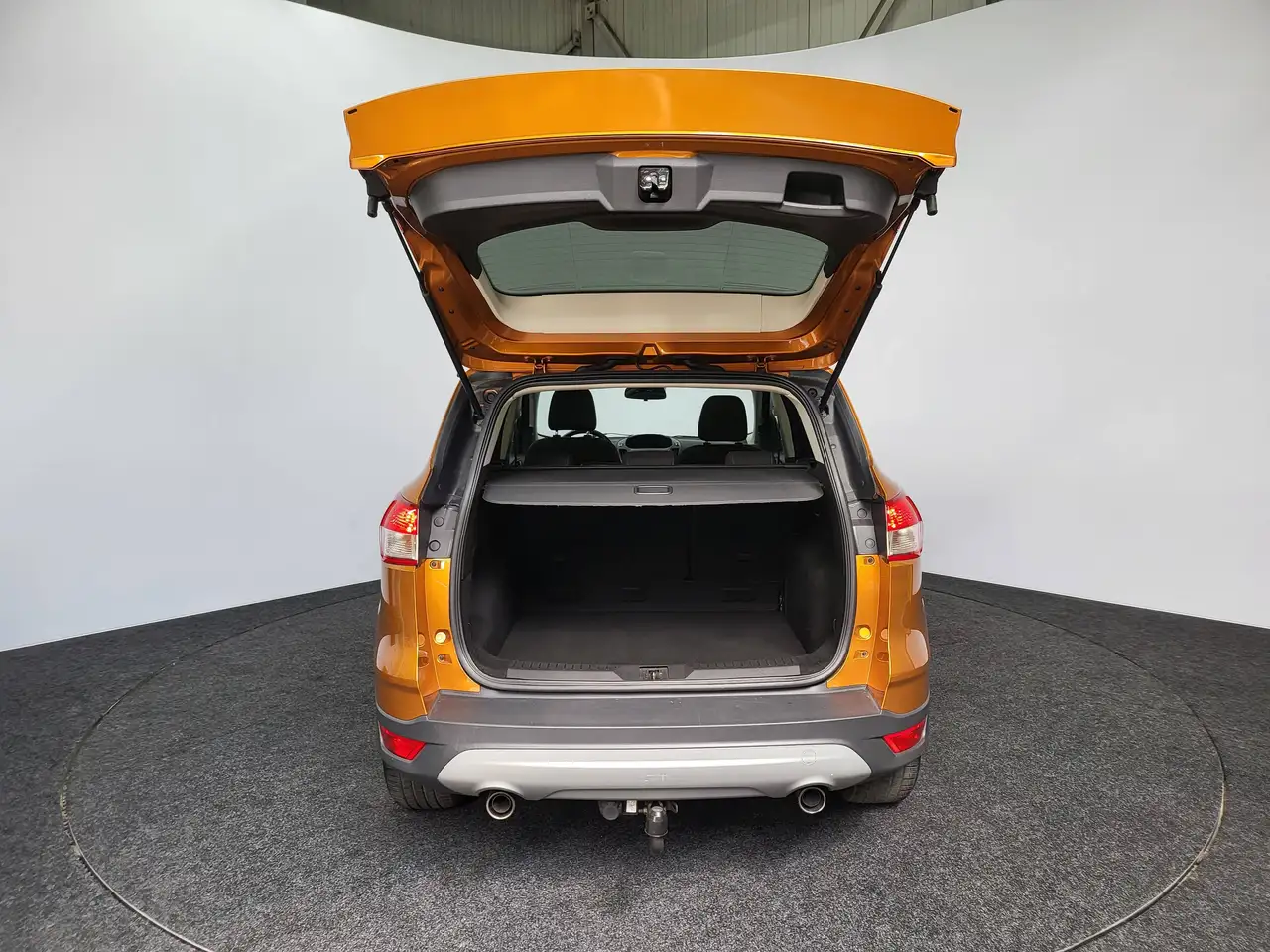 Ford Kuga - 9