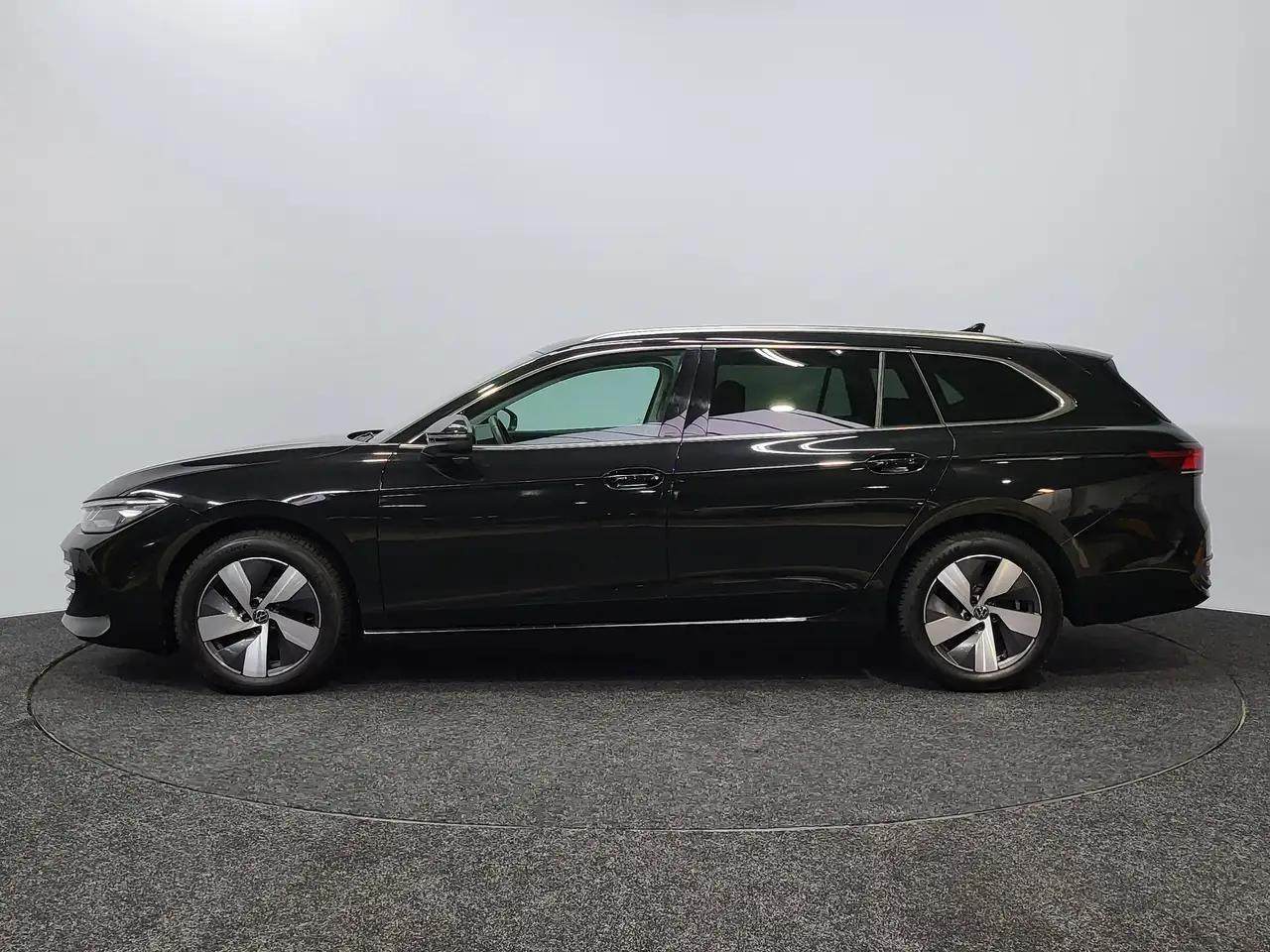 Volkswagen Passat Variant - 3