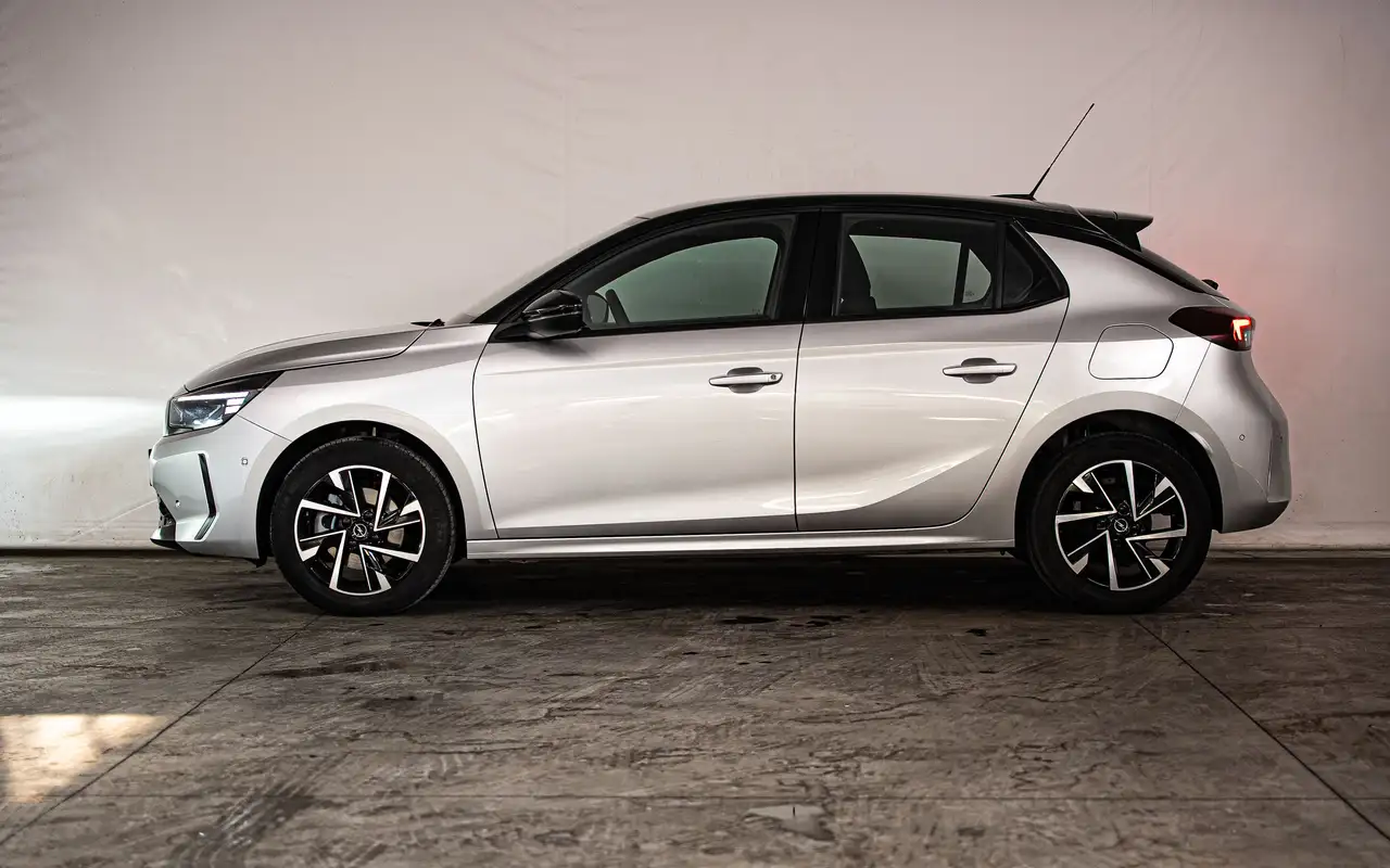 Opel Corsa - 2